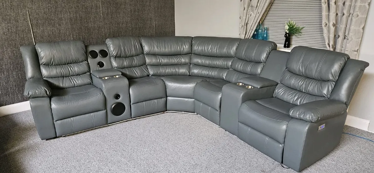 Corner sofa - full electric reclining - Image 3