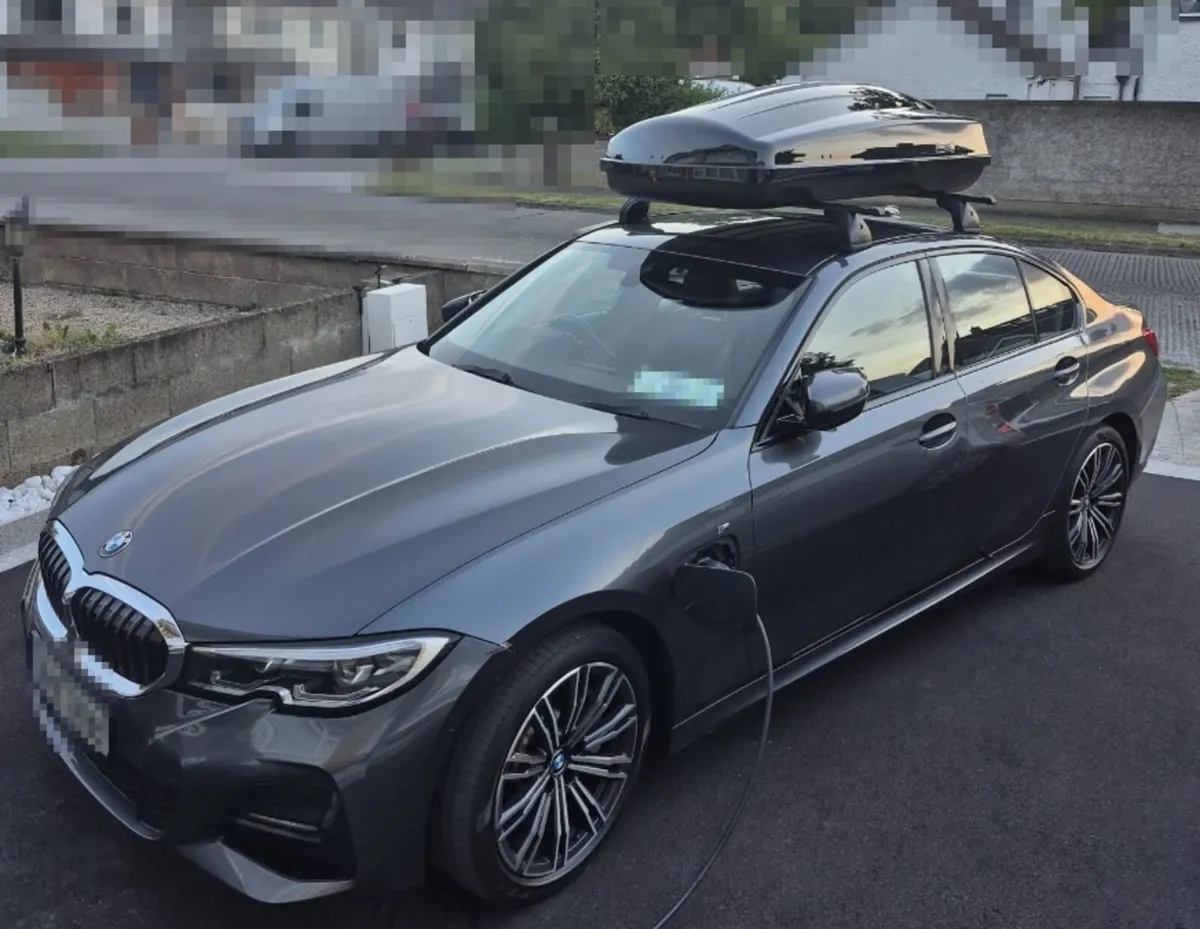 Roof Box - Image 4