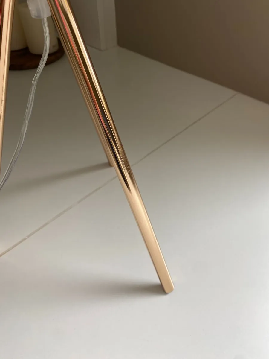 Lamp - Image 2