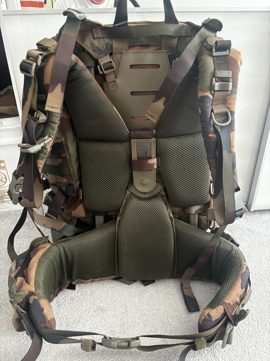 Genuine French Army F3 Backpack - Image 1