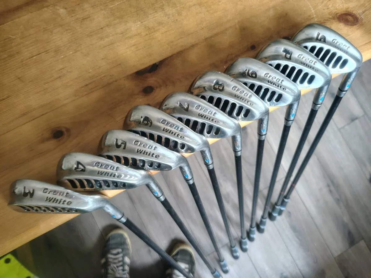 Tiger shark golf clubs and Rare bag - Image 2