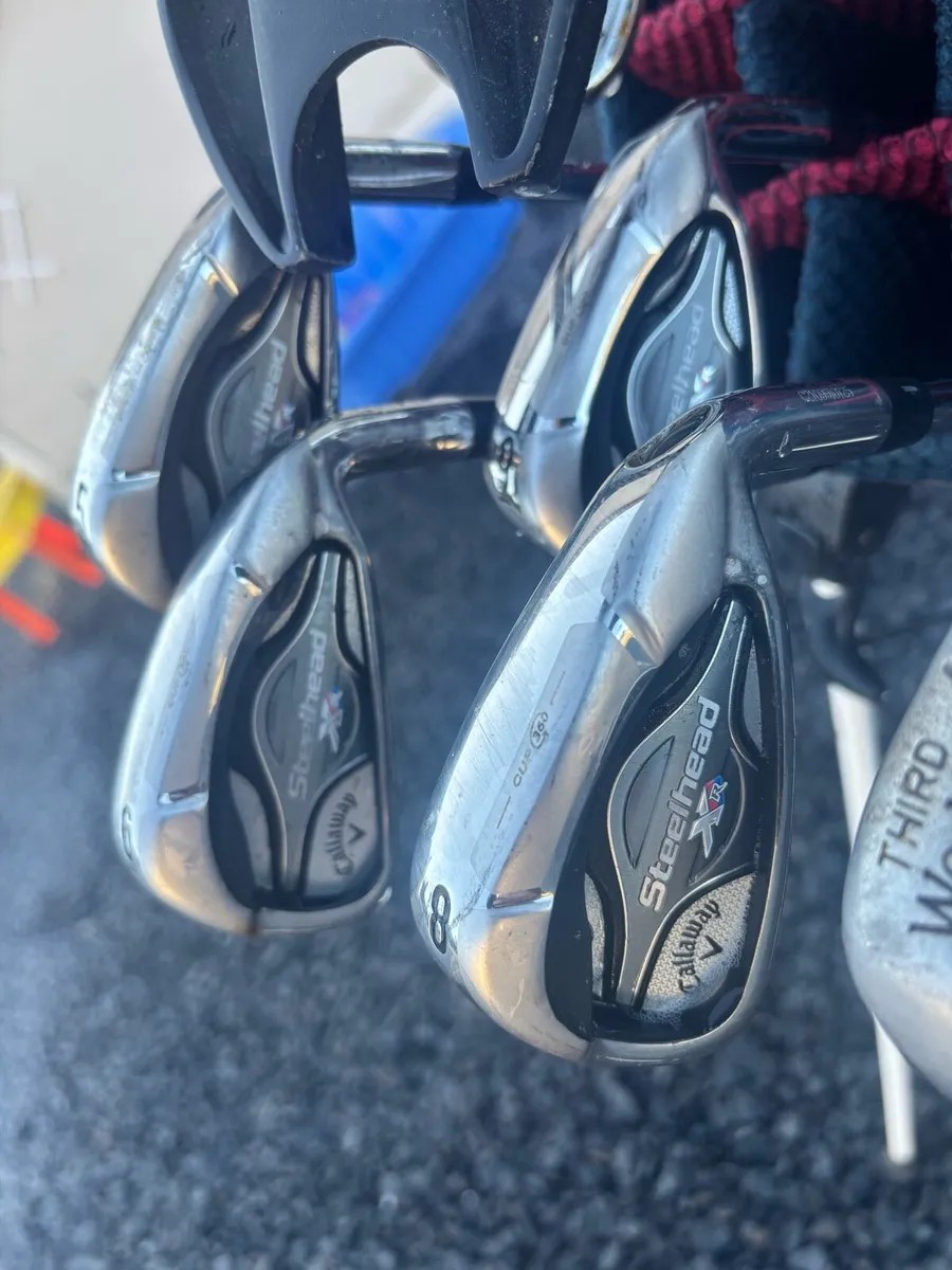 Callaway steelhead XR beginners irons 5-9 + Sw&Pw - Image 3
