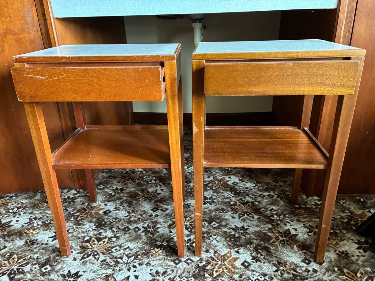 Selection of furniture - Image 3
