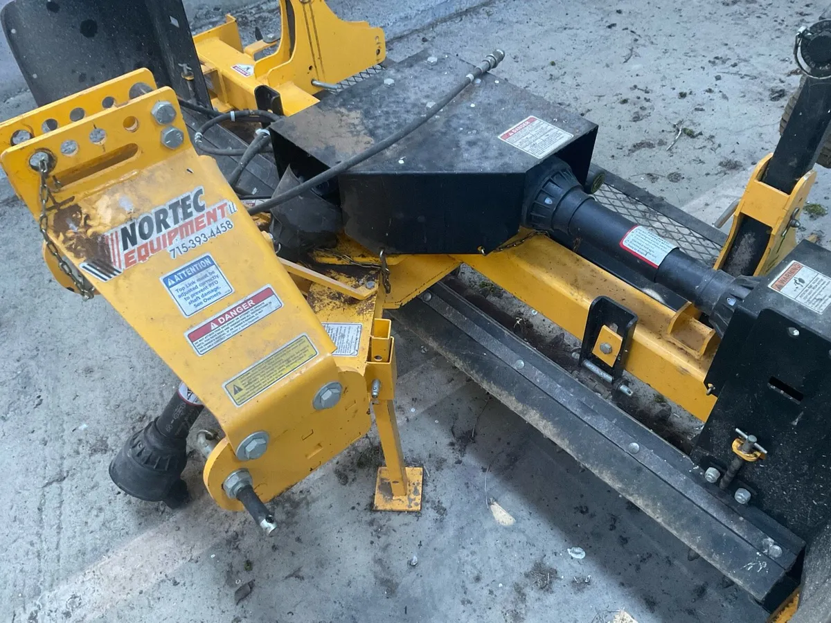 De stoner rotavator and over seeder - Image 3