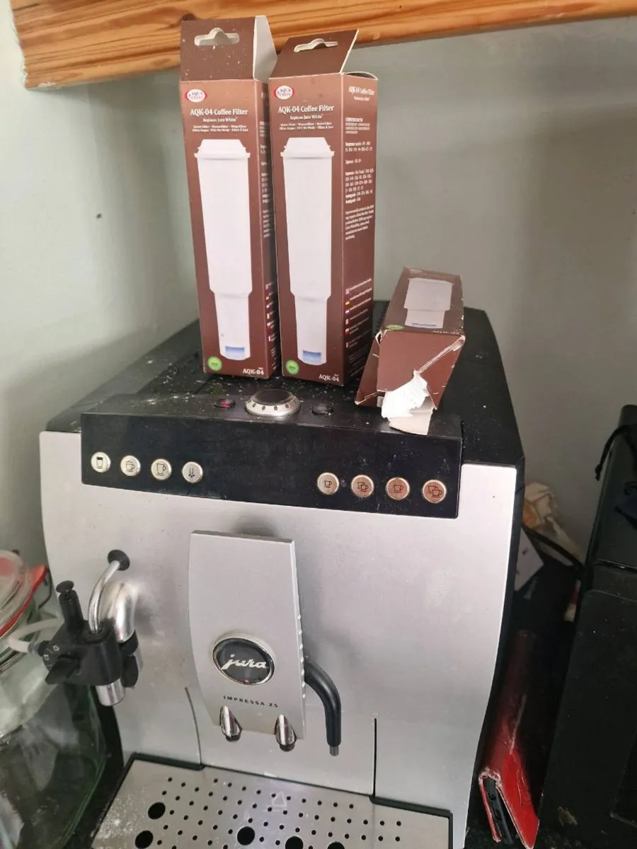 coffee machine - Image 1