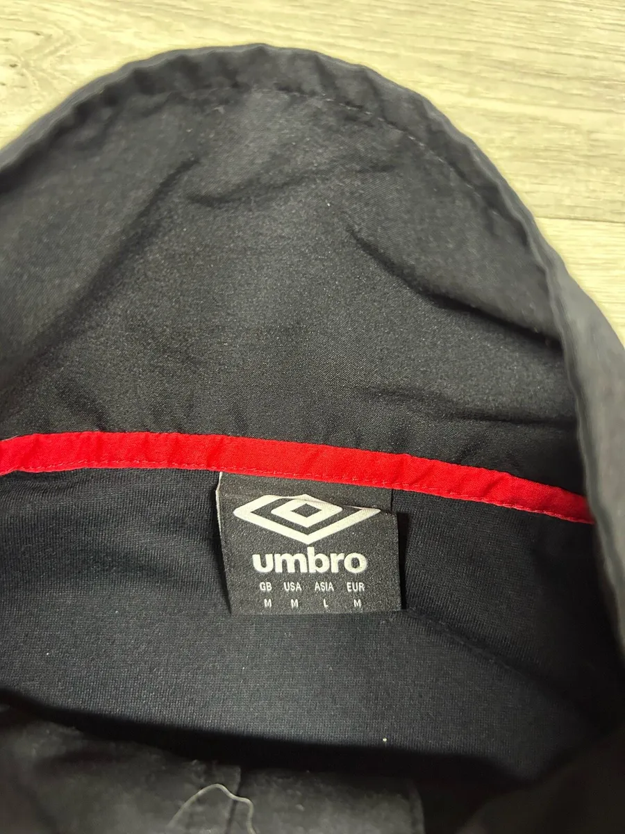 Vintage Umbro Dundalk FC Jacket Mens Medium - Image 4