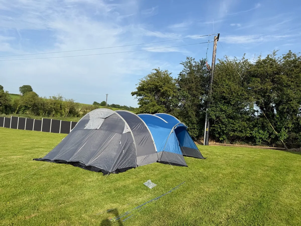 Large 6 Person Tent - Image 3