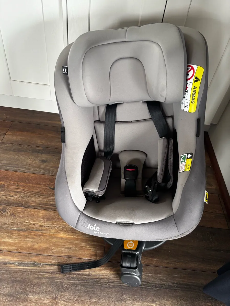 I spin 360 car seat Joie