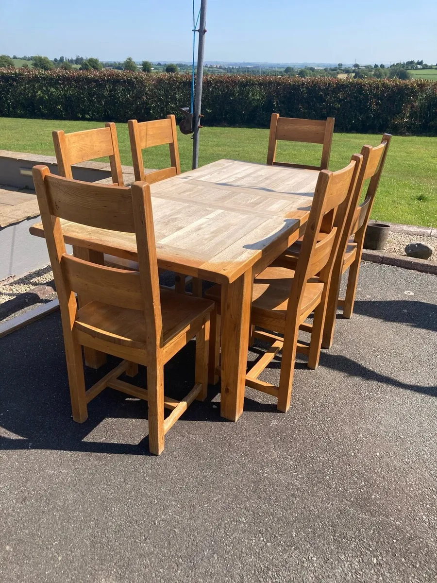 Oak table and 6 chairs - Image 2