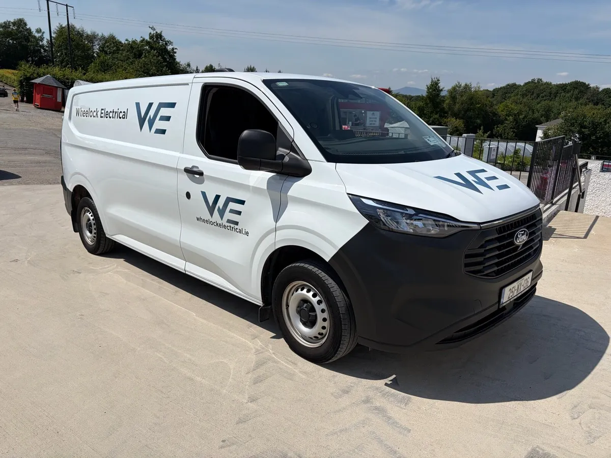 Ford Transit Custom - Image 1