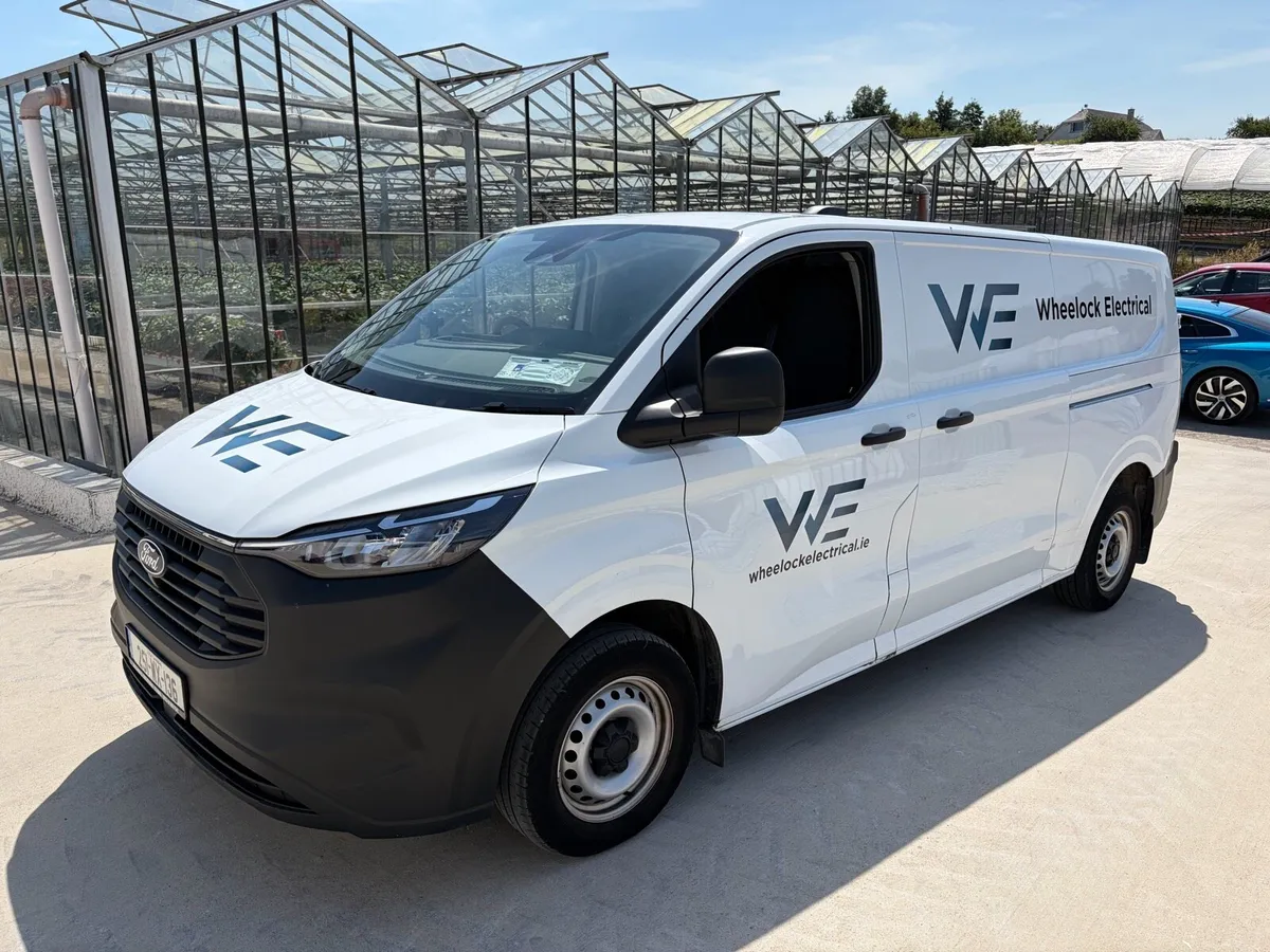 Ford Transit Custom - Image 2