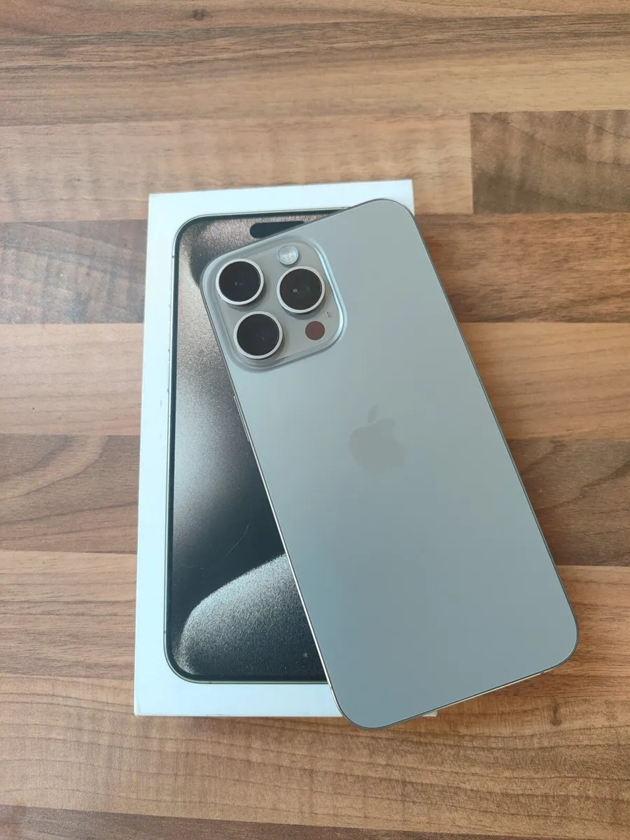 iPhone 15pro max 256gb - Image 1