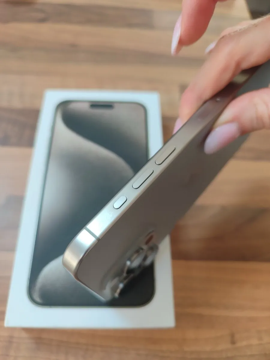 iPhone 15pro max 256gb - Image 3
