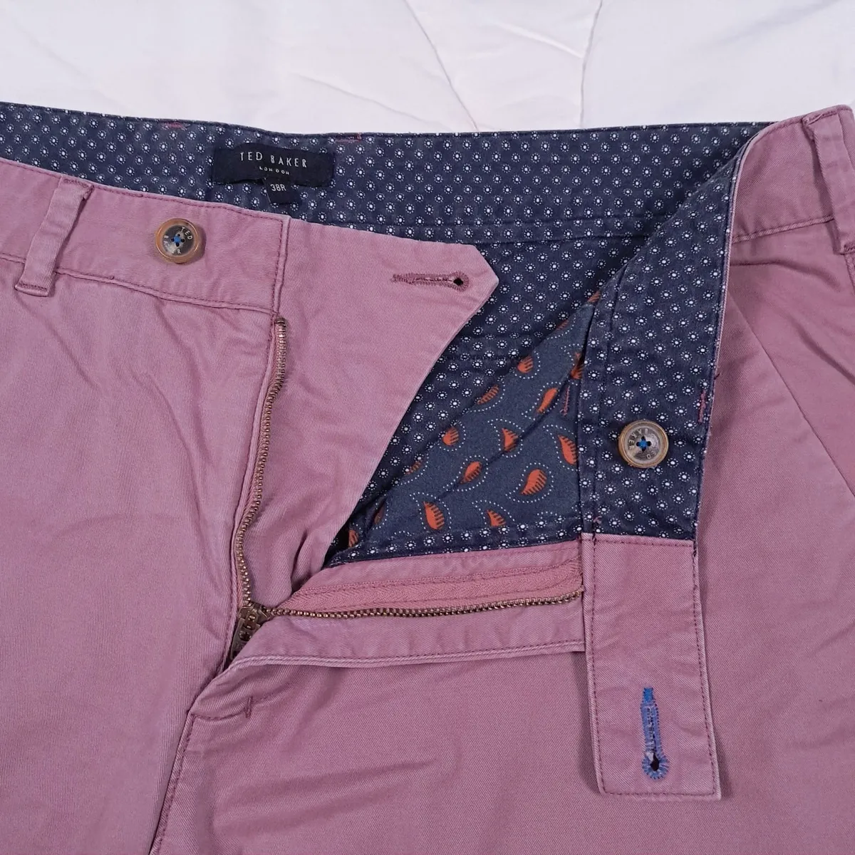 Ted Baker Pink Chino Shorts 38R - Image 4