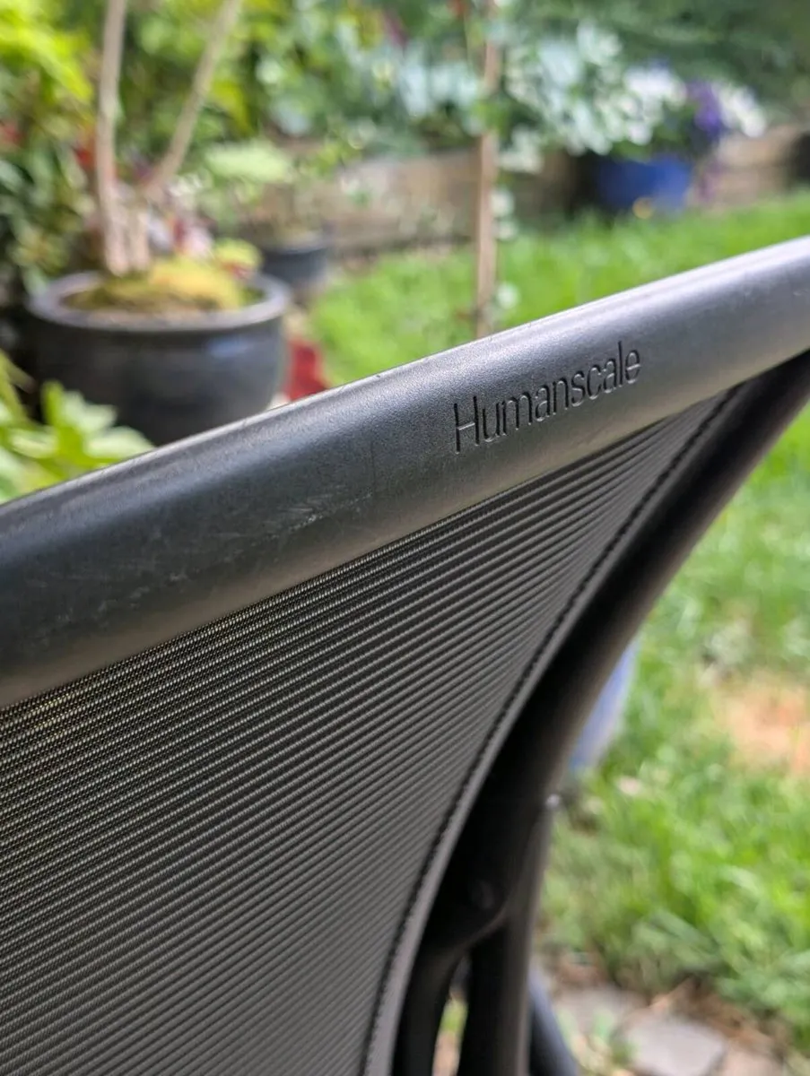 Ergonomic office chair - Image 3