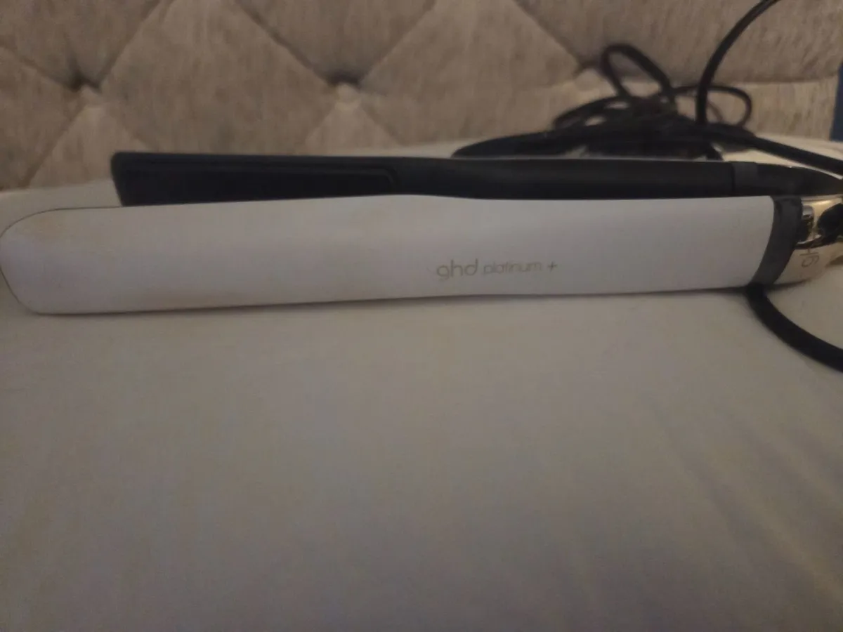 GHD Platinum Straightners - Image 2