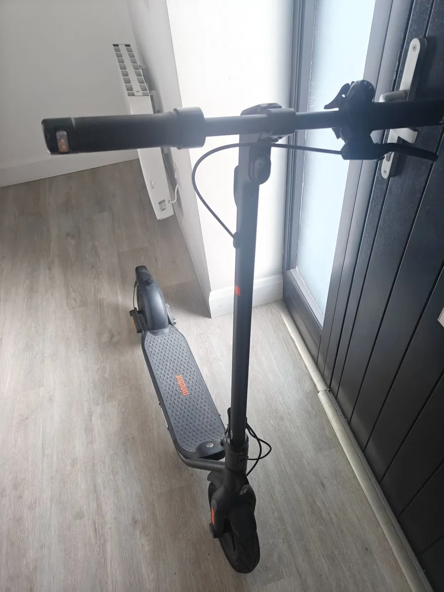 E Scooter - Image 2