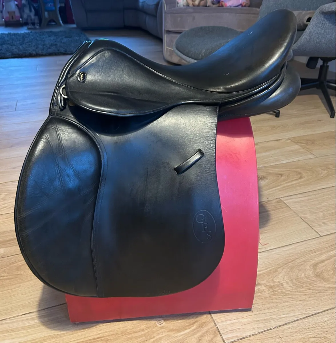 17’ GFS Pro Event saddle - Image 1