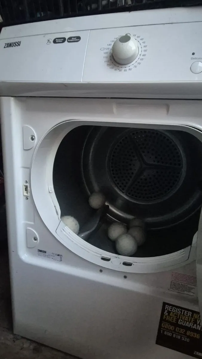 Zanussi 7KG White Vented Tumble Dryer - Image 2