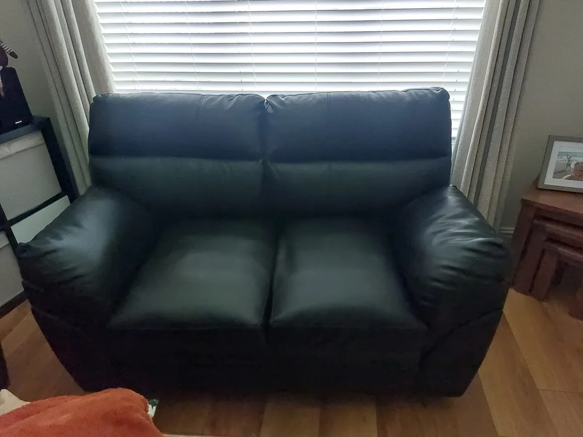 3 seat and 2 seat couches - Image 2