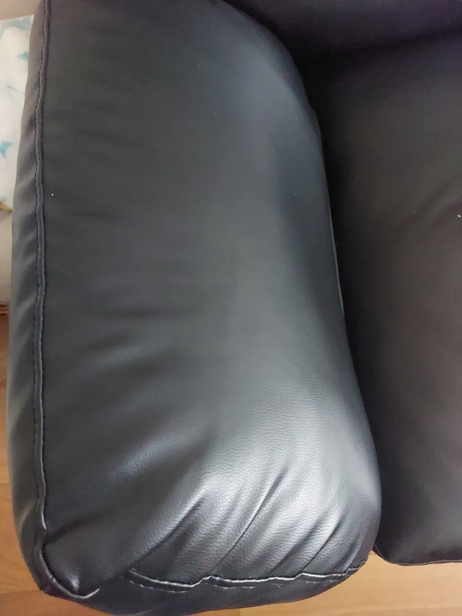 3 seat and 2 seat couches - Image 3
