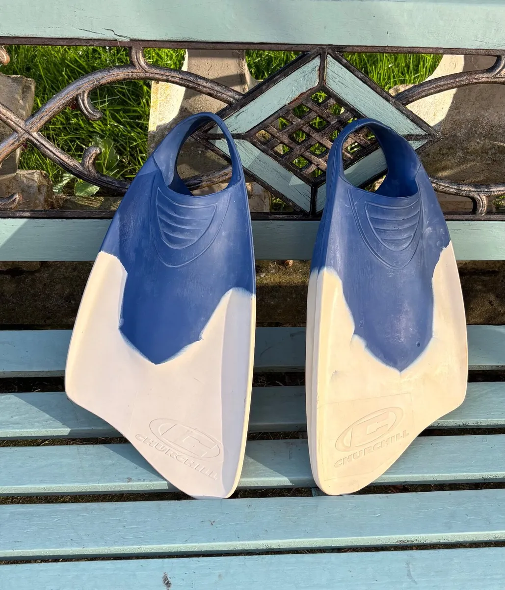Churchill Surf Fins Large - Image 1