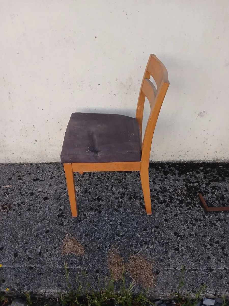 Kitchen chairs x3 - Image 1