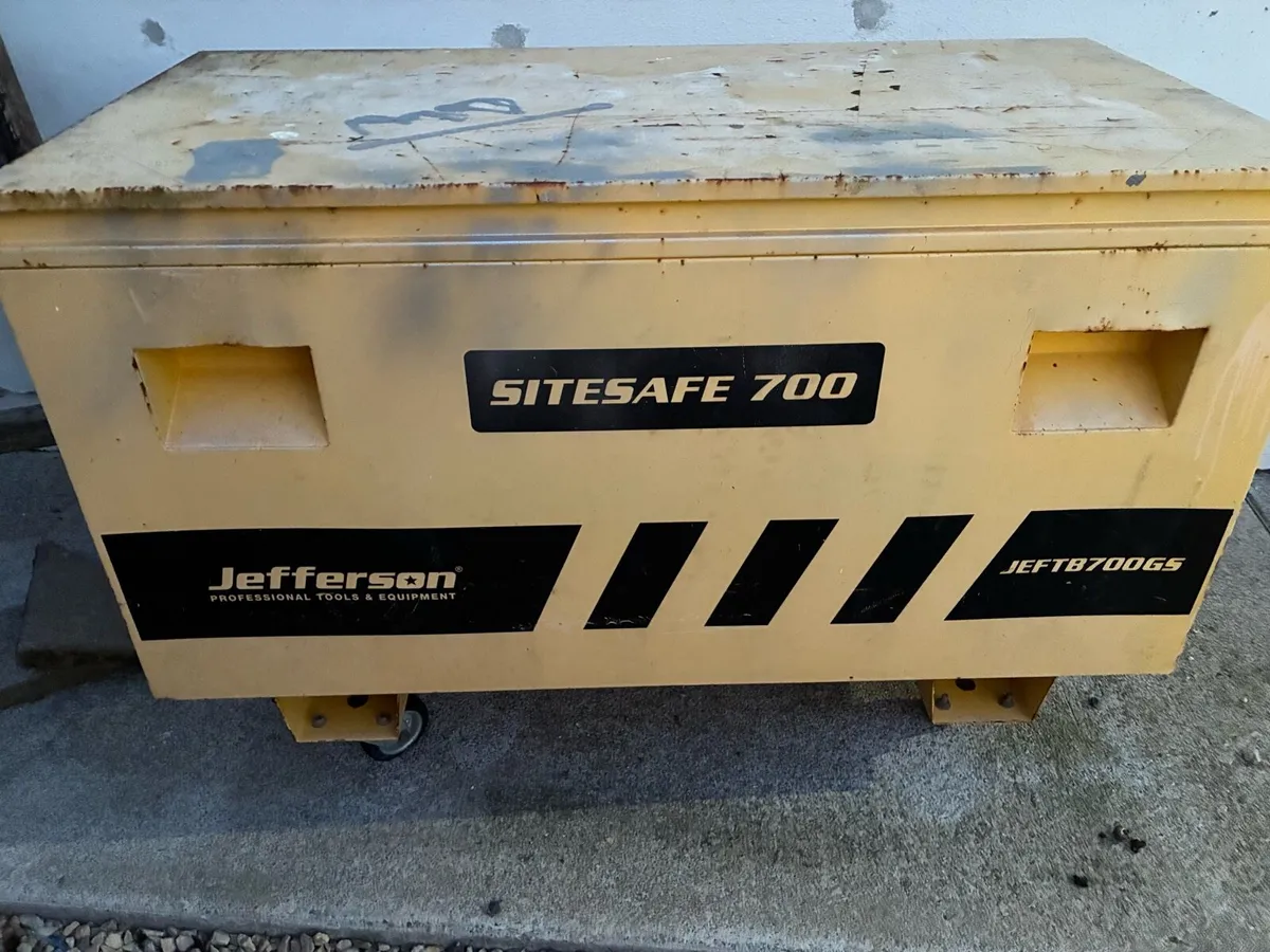 Site box - Image 2