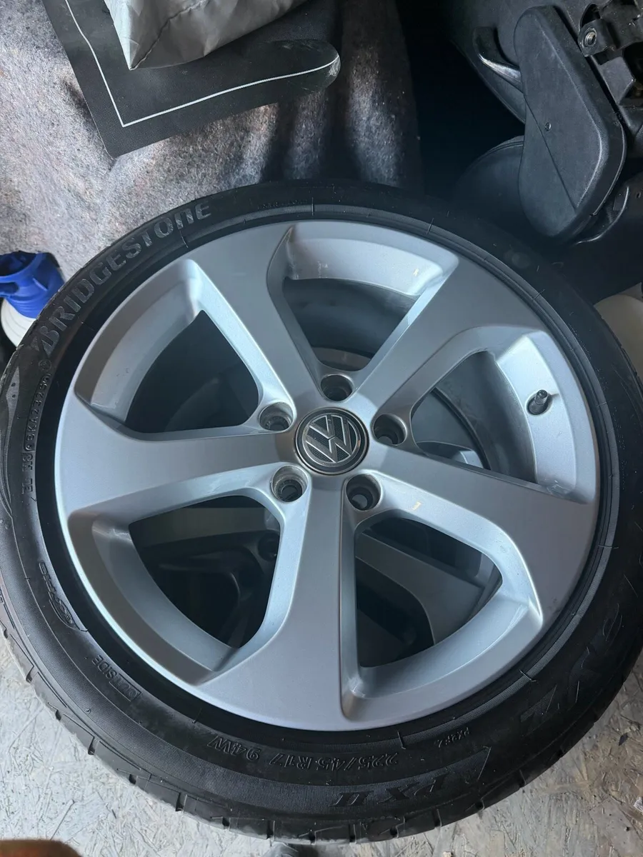 VW MK7 GTI ALLOYS GENUINE