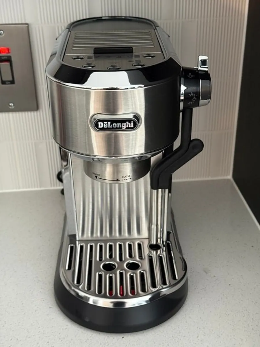 Espresso Machine De'Longhi Dedica Maestro Plus EC950.M | Like NEW - Image 3