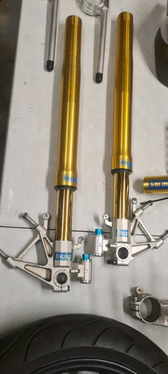 Motorcycle ohlins - Image 1