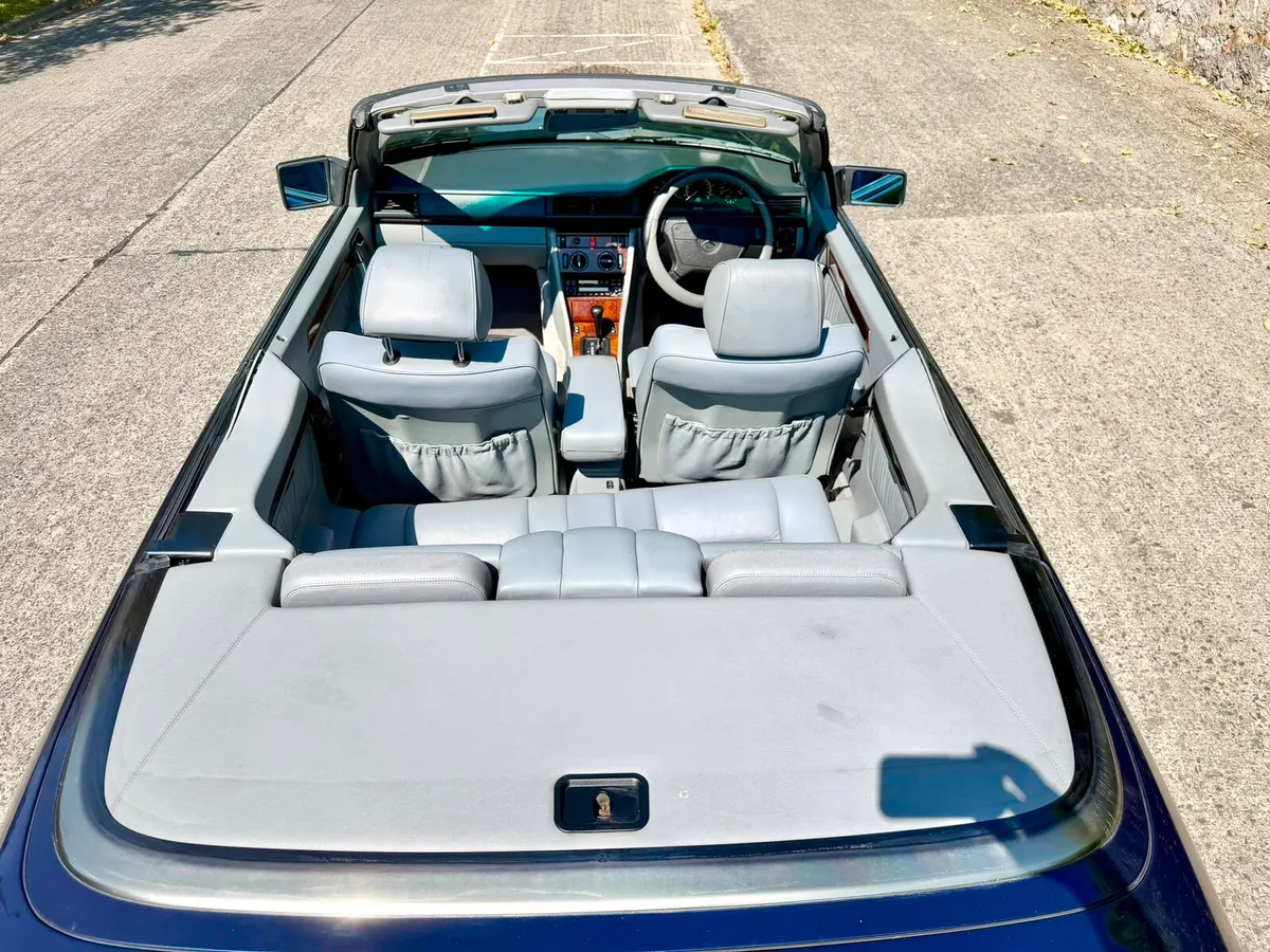 Mercedes w124 convertible, taxed and new nct! - Image 4