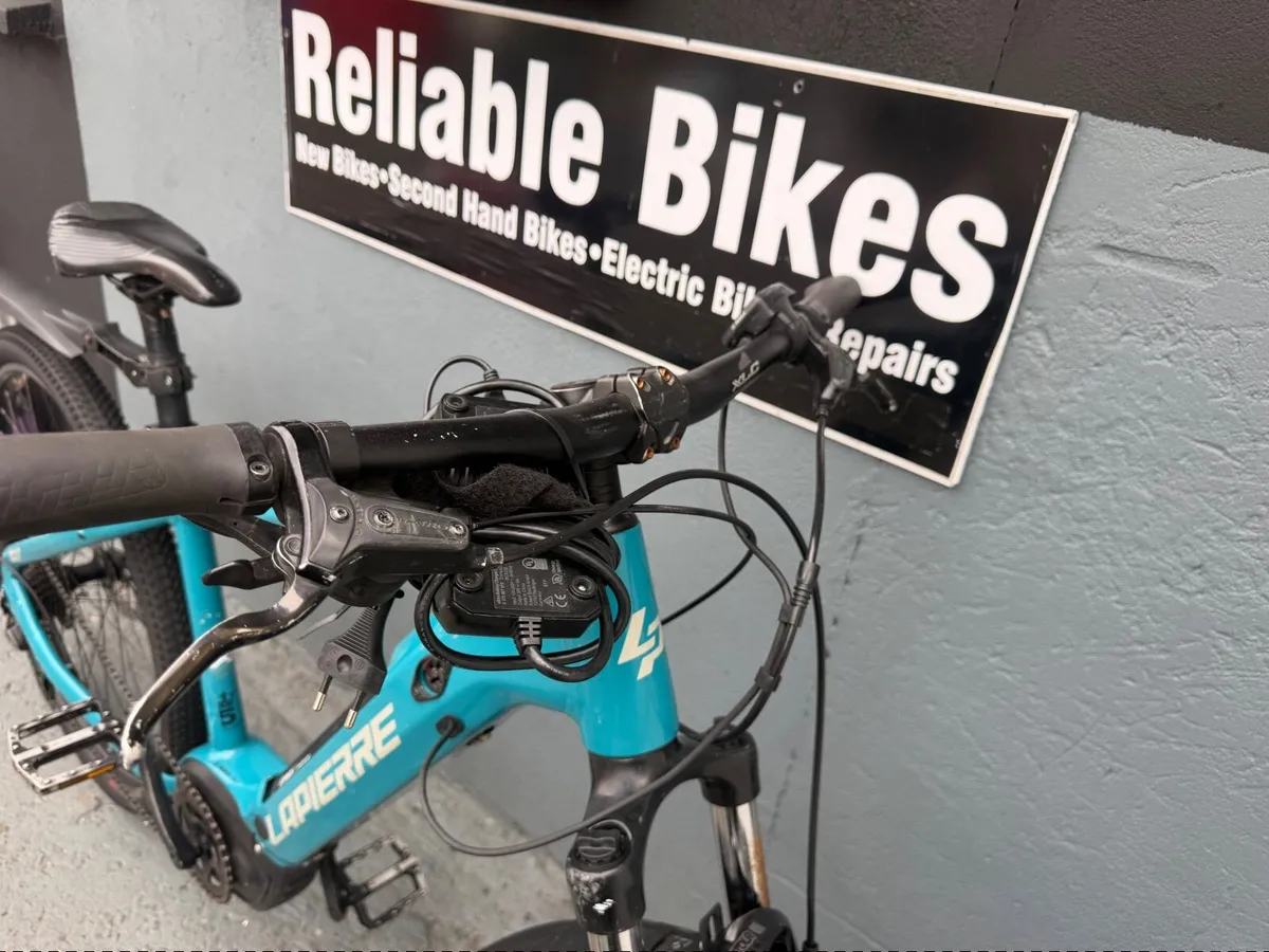 Lapierre Electrică bike ///Bosch Motor and battery - Image 4