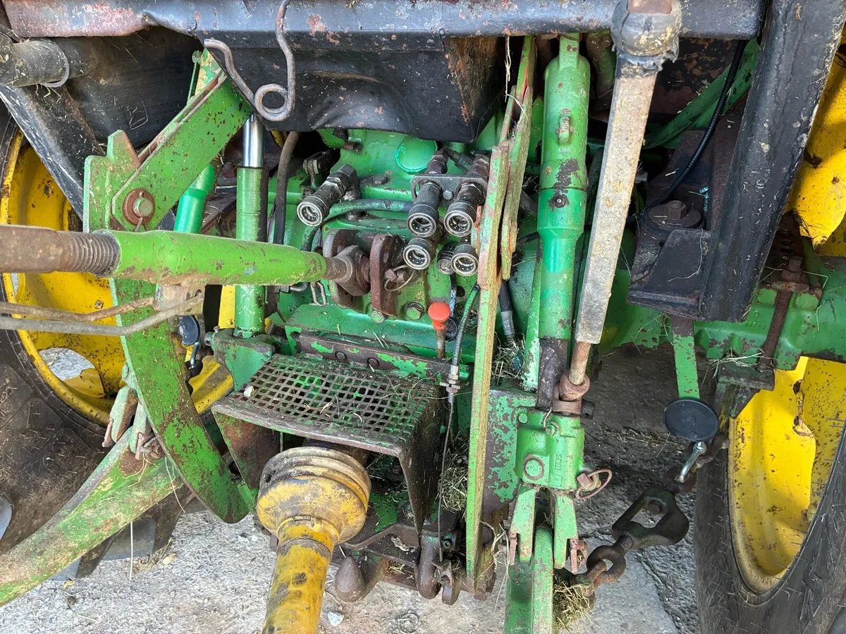 John Deere 2850 - Image 4