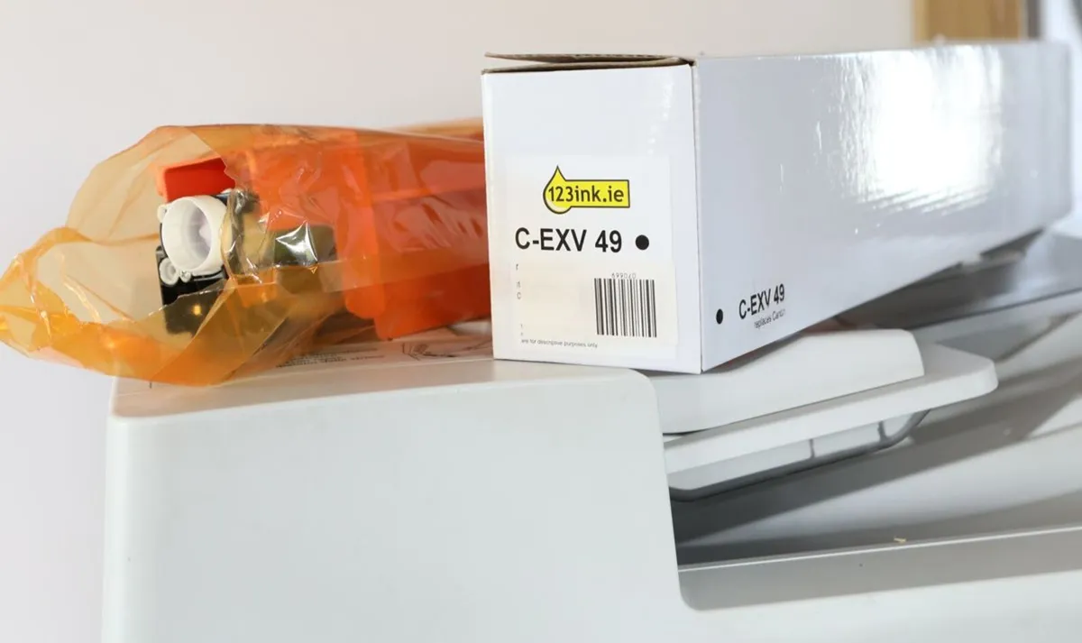 Camon imagerunner Advance C3520i photocopier - Image 2