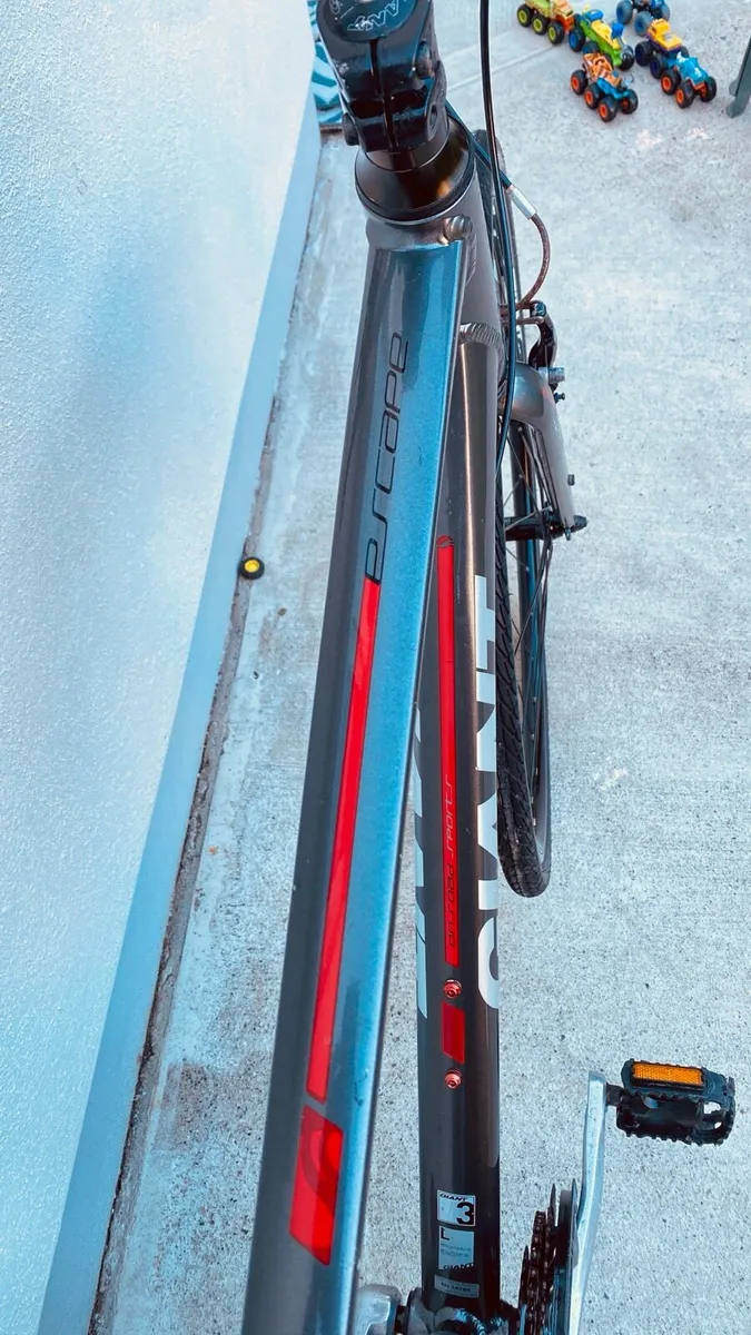 Cycle-Escape 3 Hybrid Bike (L)Serviced - Image 4