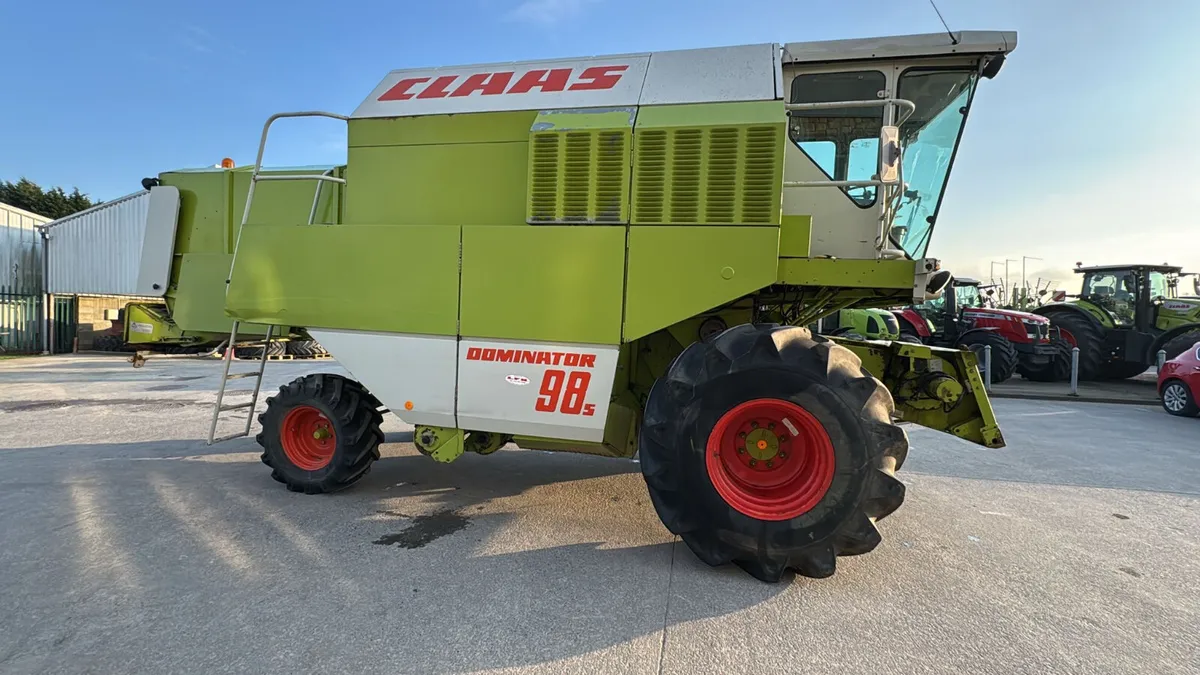 Claas Dominator 98s - Image 1