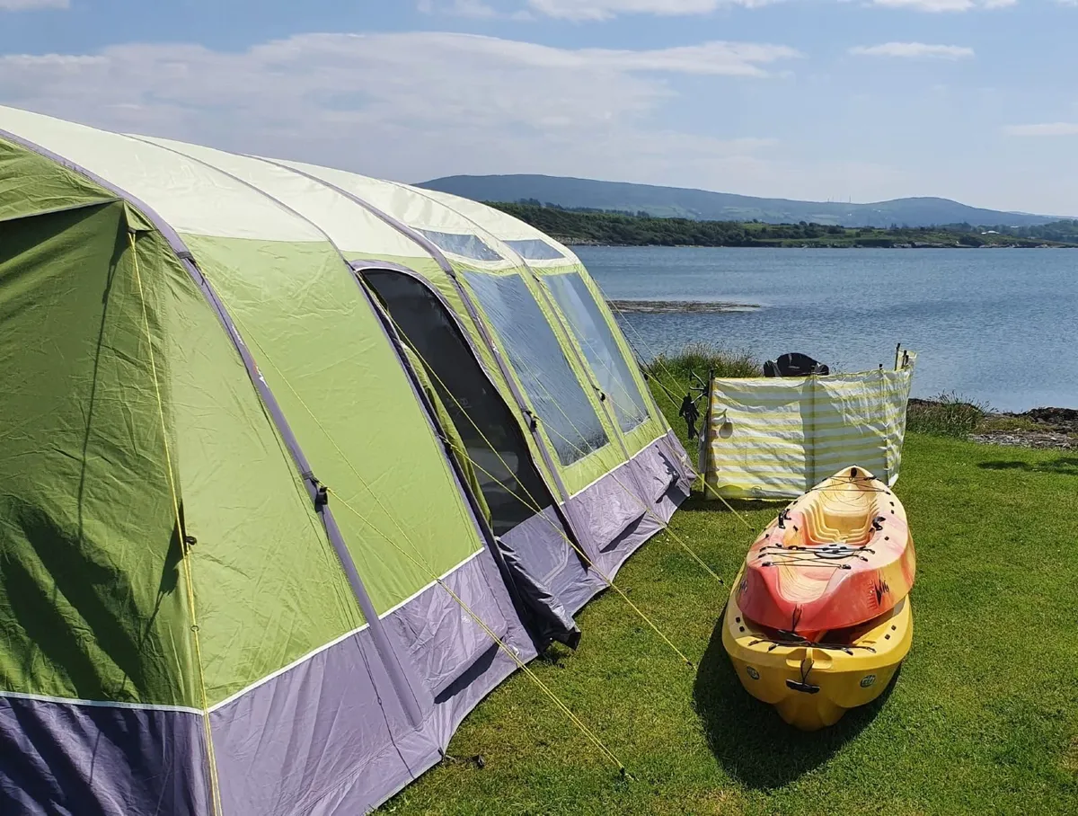 Vango Illusion 800 xl airbeam tent - Image 1