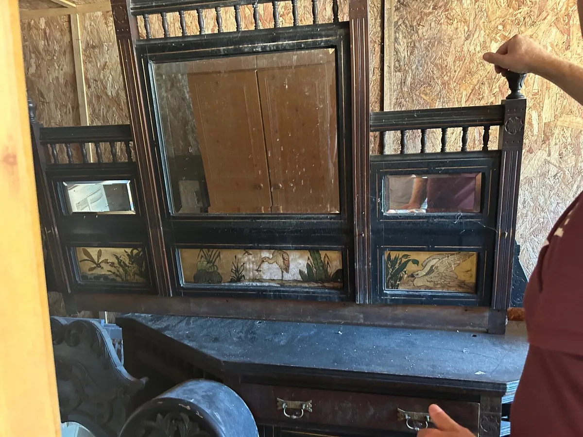 Old furniture - Image 3
