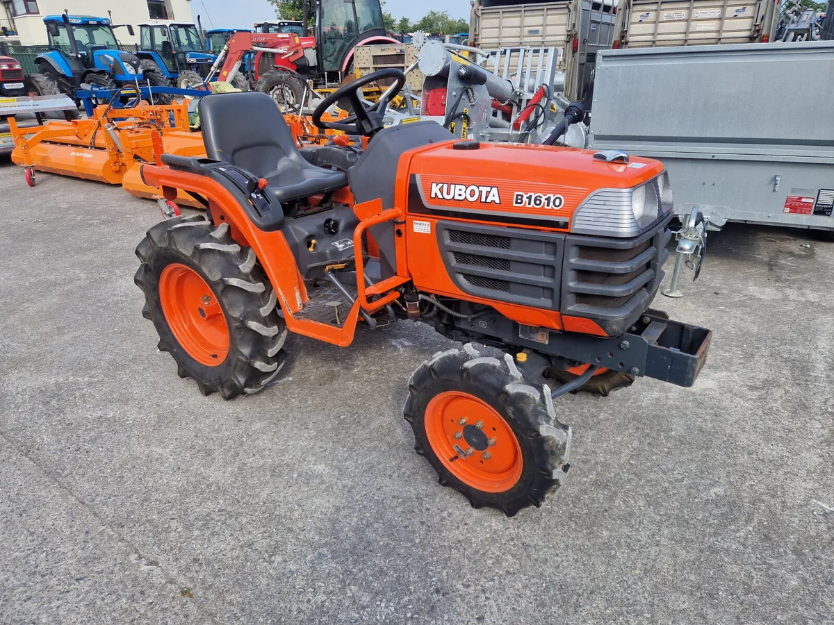 Kubota B1610 - Image 1