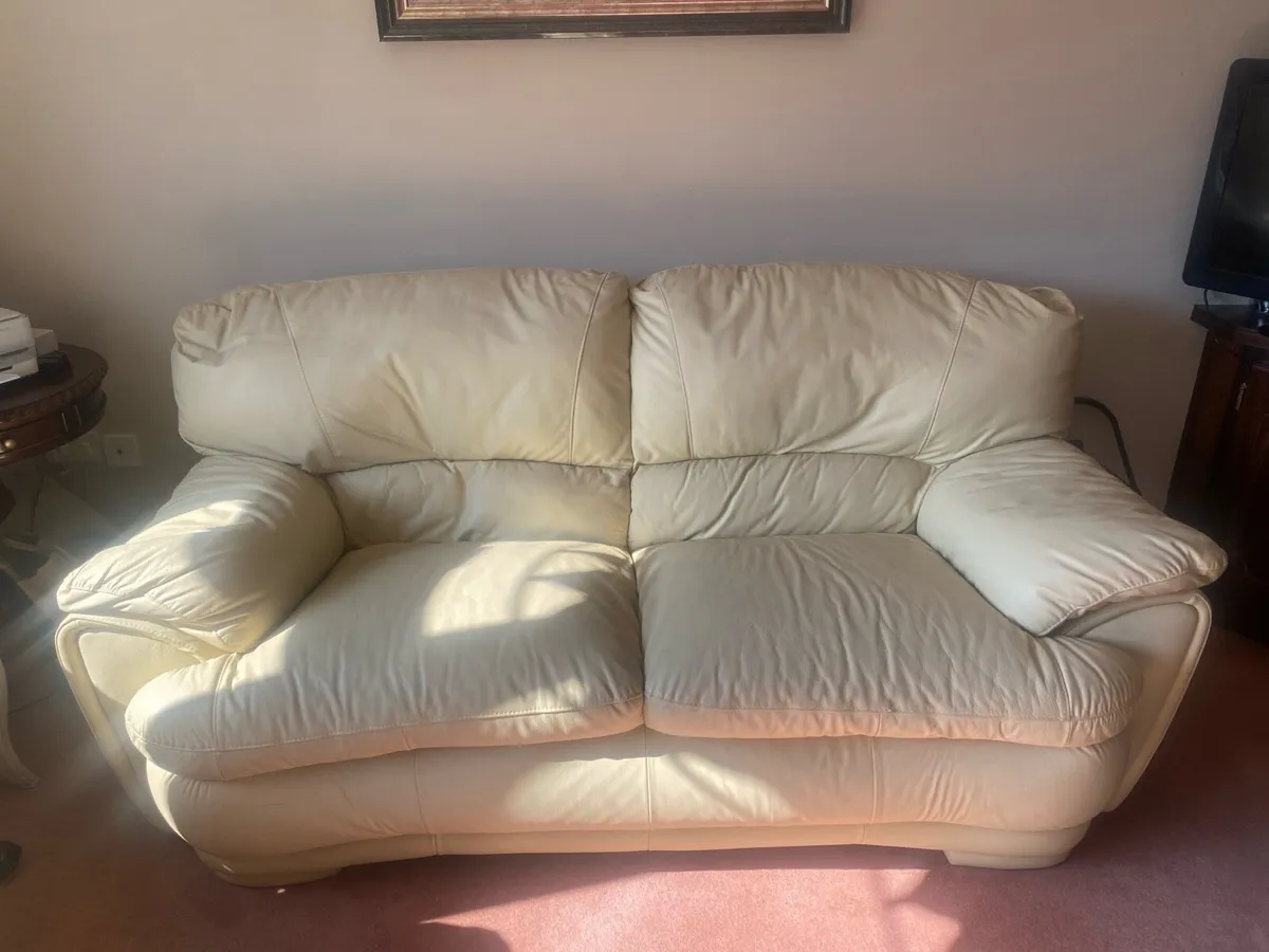 3 piece suite - Image 1