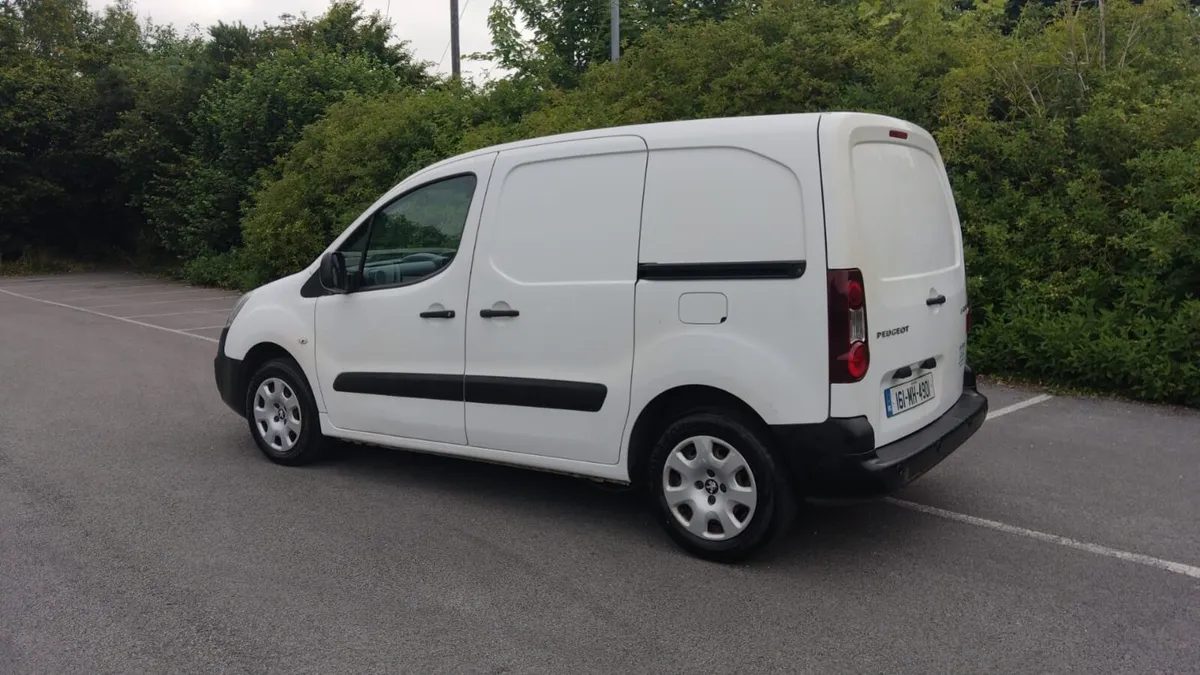 Peugeot Partner 3 Seat A/C. CVRT Test & Taxed. - Image 3