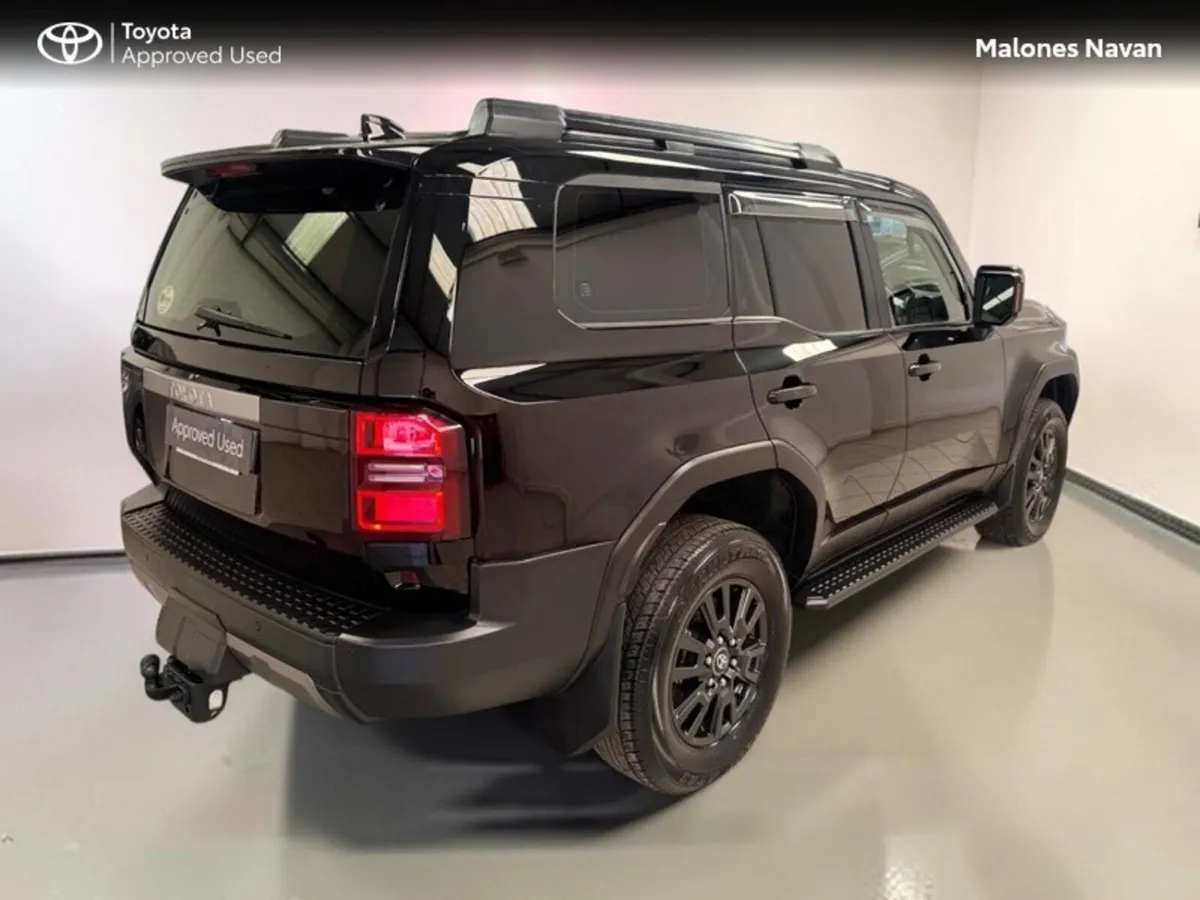 Toyota Land Cruiser Land Cruiser (N1) - Image 2