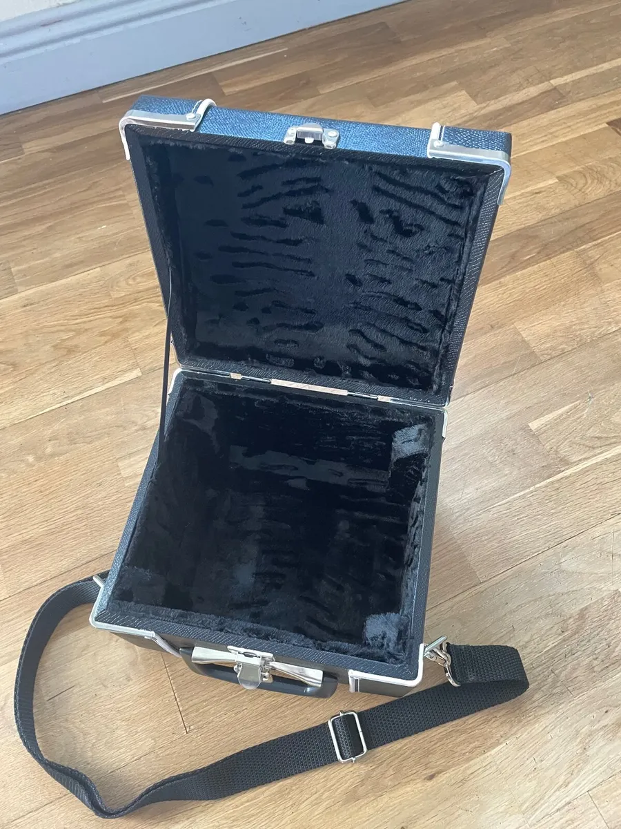 Concertina hard case, brand new - Image 2