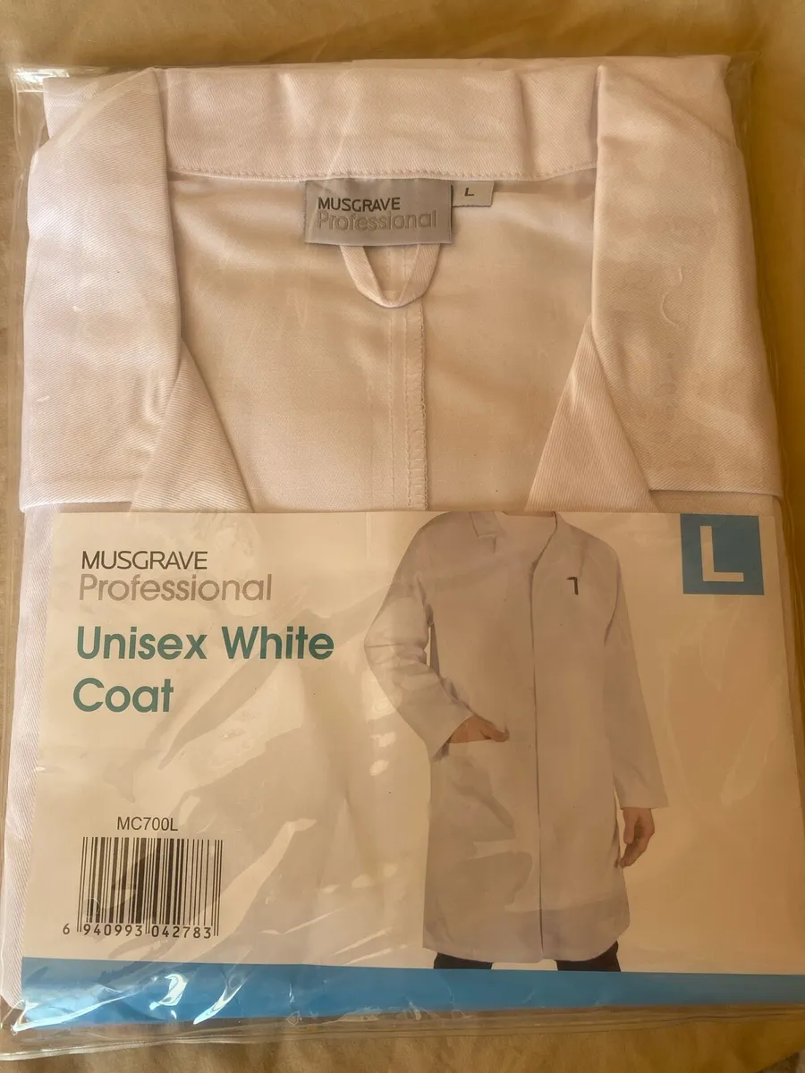 Professional white coats - Image 3