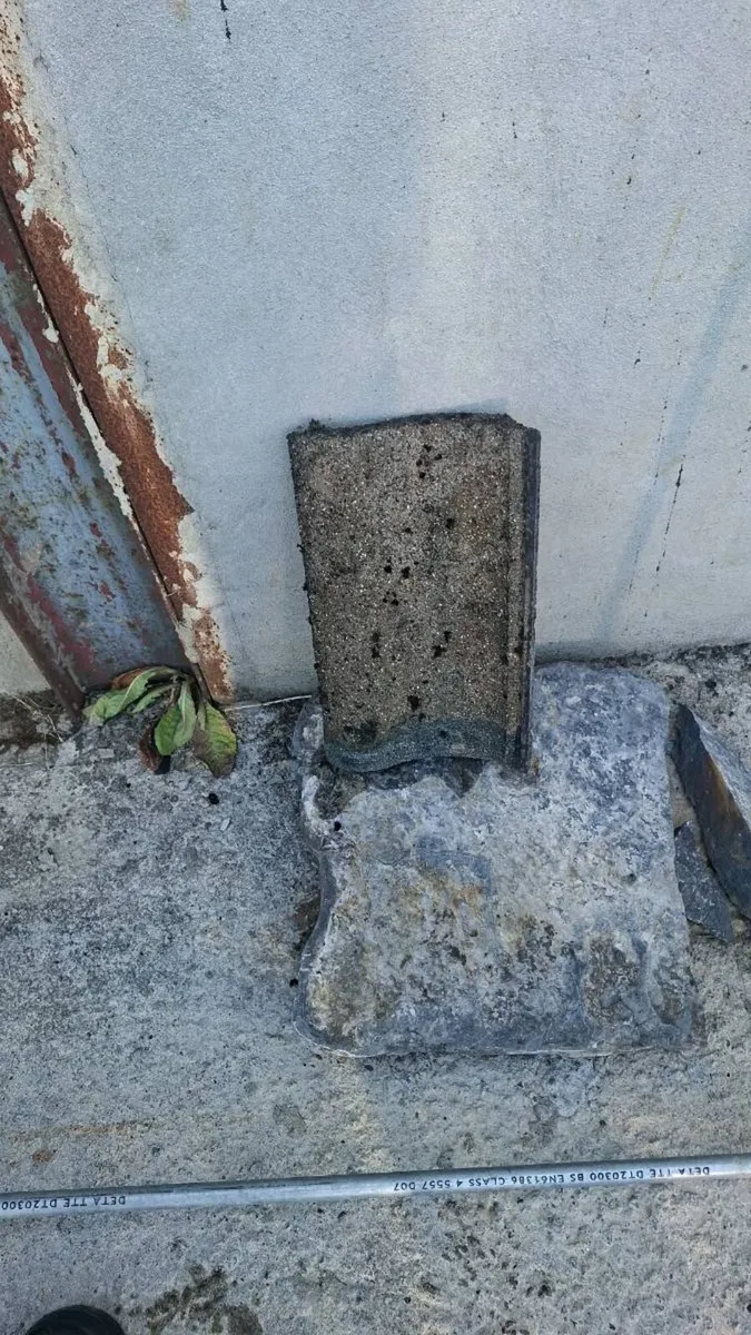 Weather well roof tiles - Image 1