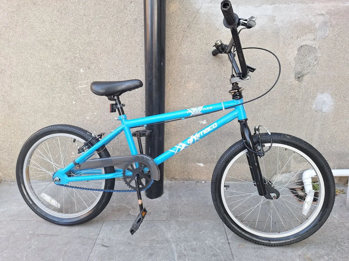 BMX Bike - Image 1