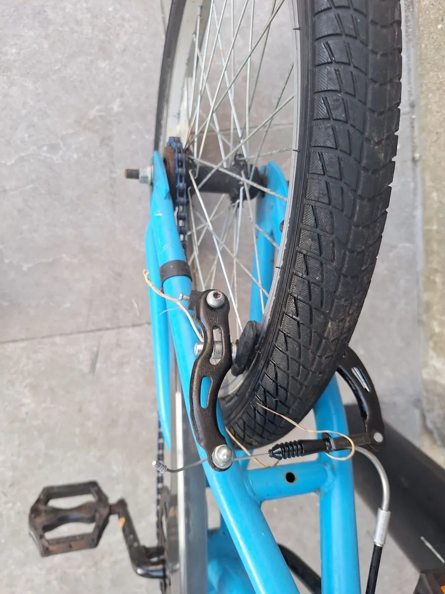 BMX Bike - Image 2
