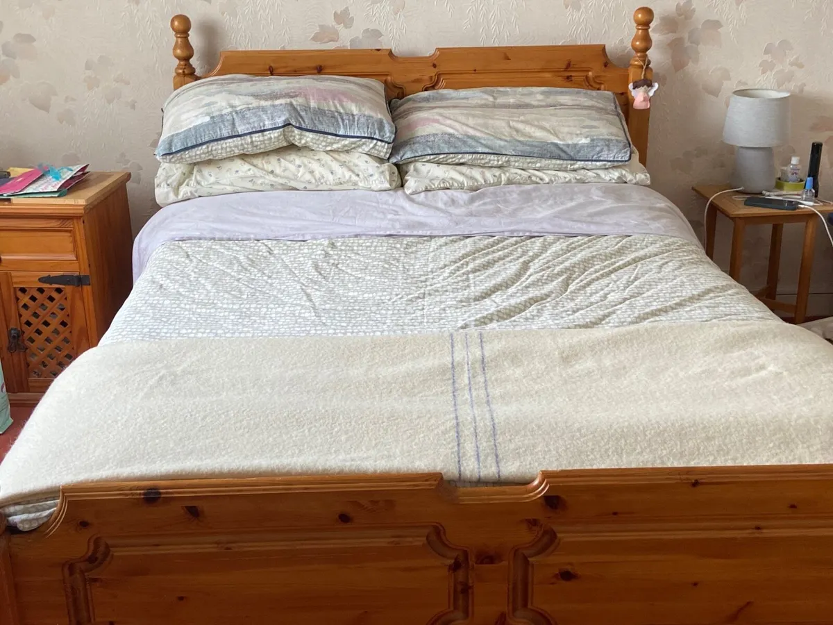 Solid Pine Double Bed Frame - Image 4