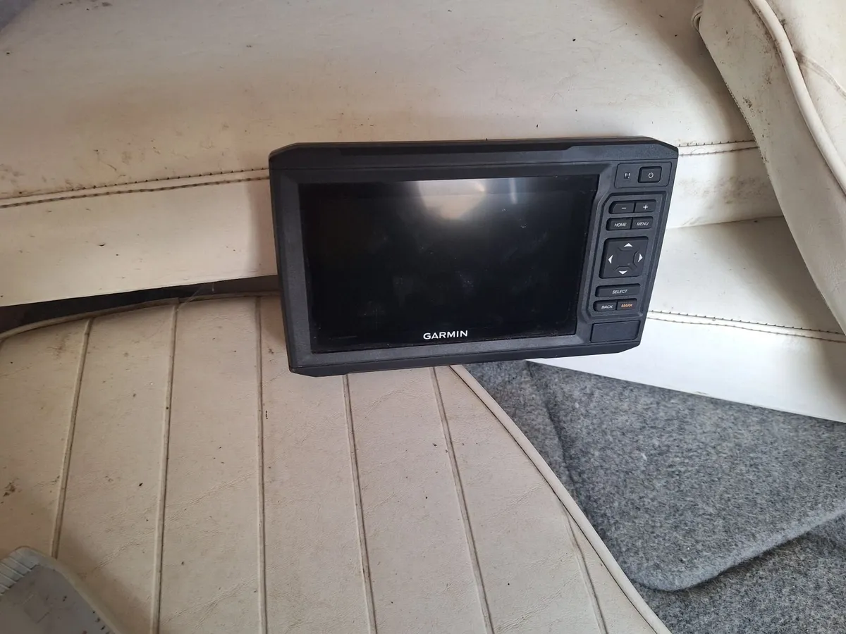 Trophy 1802 WA - Image 1